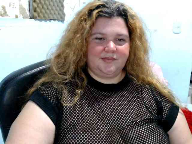 squirtbbw webcam