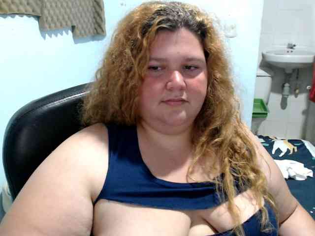 squirtbbw webcam
