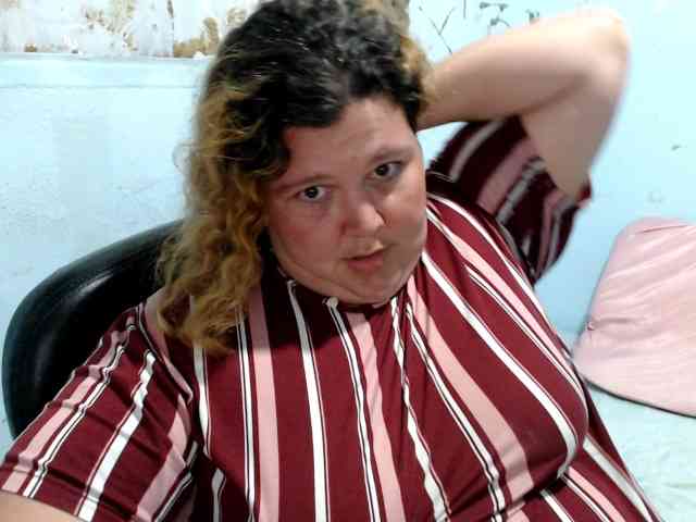 squirtbbw webcam