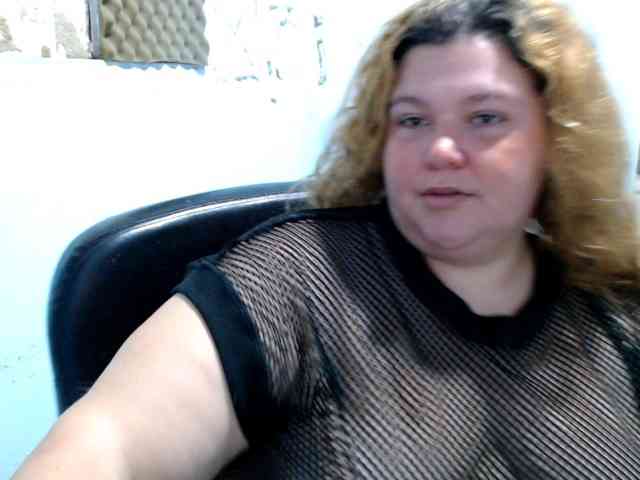 squirtbbw webcam