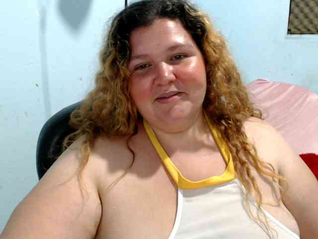 squirtbbw webcam