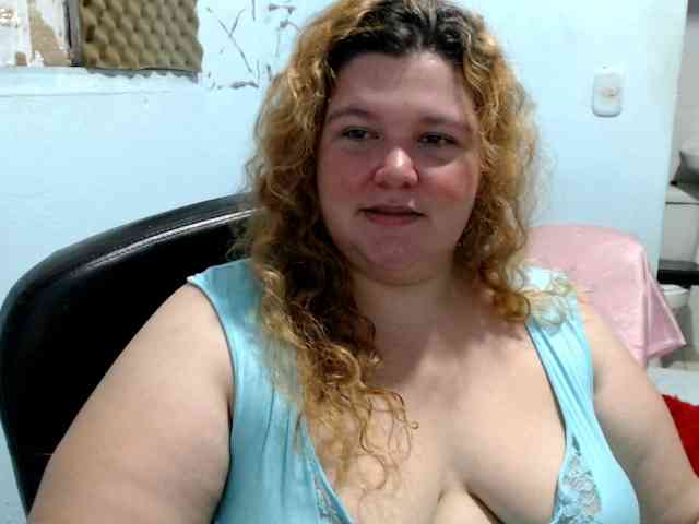 squirtbbw webcam