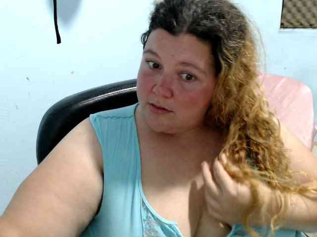 squirtbbw webcam