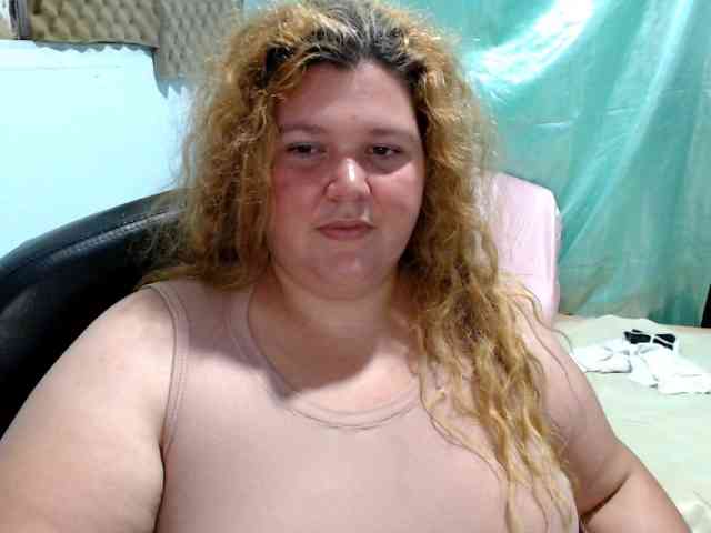 squirtbbw webcam