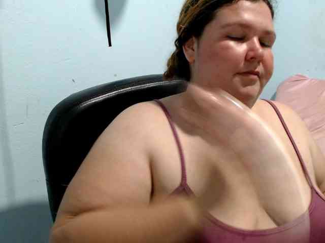 squirtbbw webcam