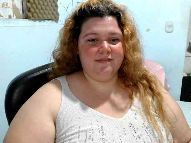 squirtbbw webcam