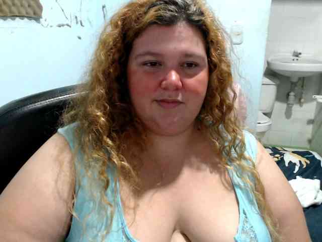 squirtbbw webcam