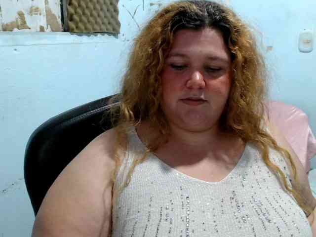 squirtbbw webcam