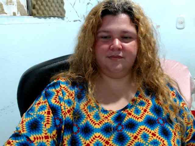 squirtbbw webcam
