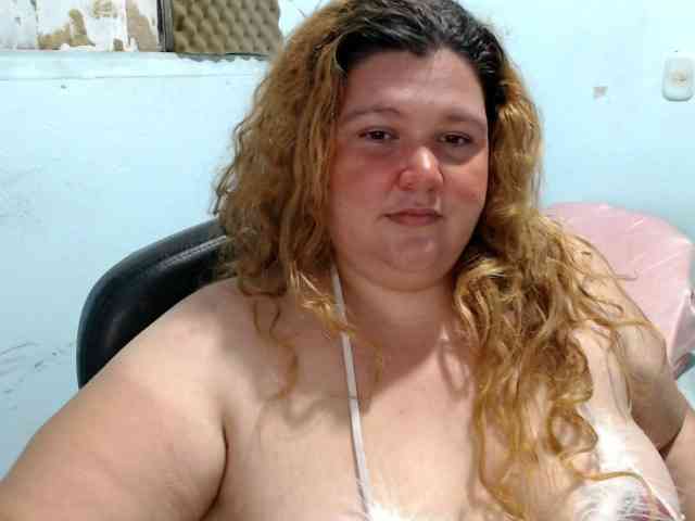 squirtbbw webcam