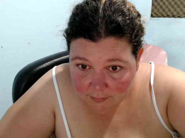 squirtbbw webcam