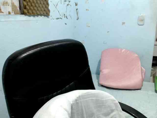 squirtbbw webcam