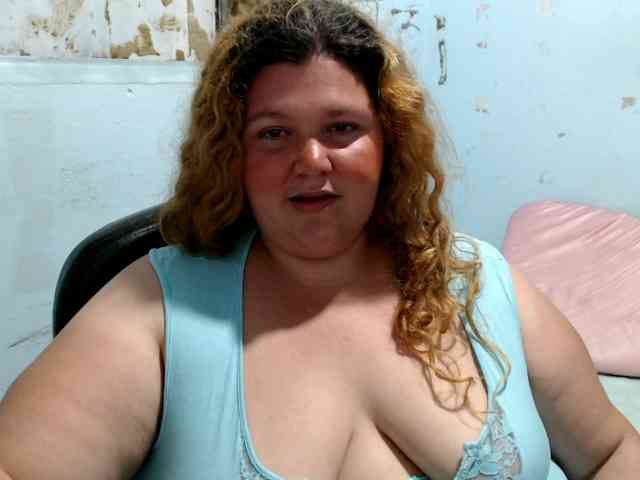 squirtbbw webcam