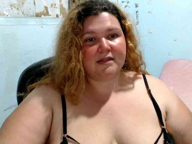 squirtbbw webcam