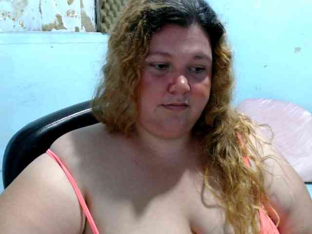 squirtbbw webcam