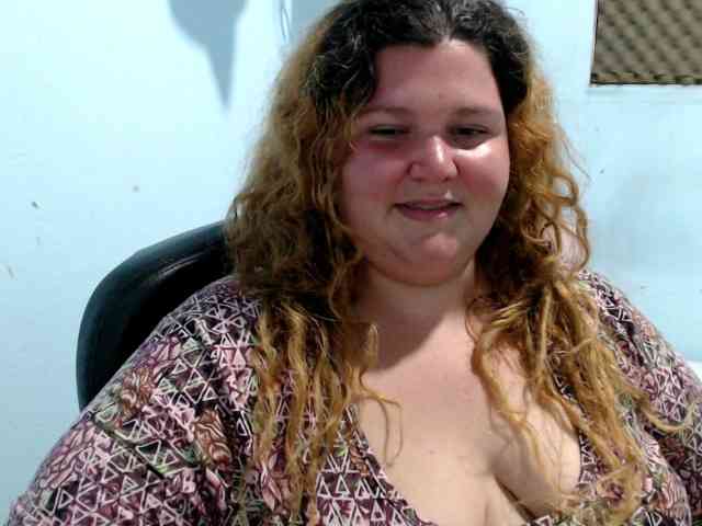 squirtbbw webcam