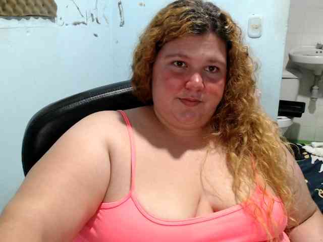 squirtbbw webcam