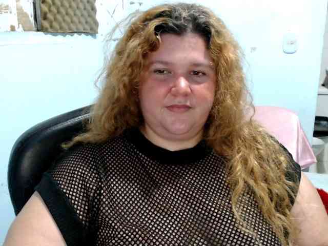 squirtbbw webcam
