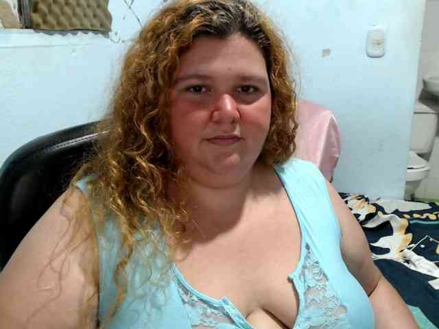 squirtbbw webcam
