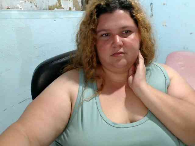 squirtbbw webcam