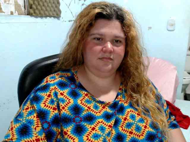 squirtbbw webcam