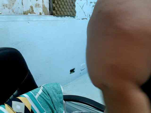 squirtbbw webcam