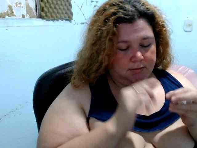 squirtbbw webcam