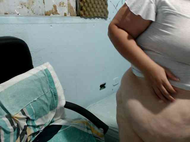 squirtbbw webcam