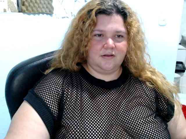 squirtbbw webcam