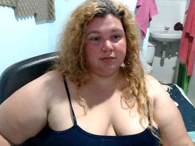 squirtbbw webcam