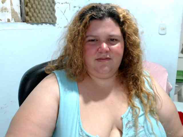 squirtbbw webcam