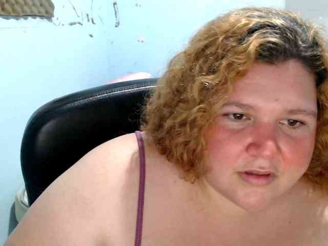 squirtbbw webcam