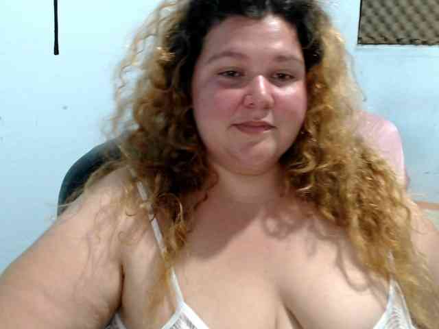 squirtbbw webcam