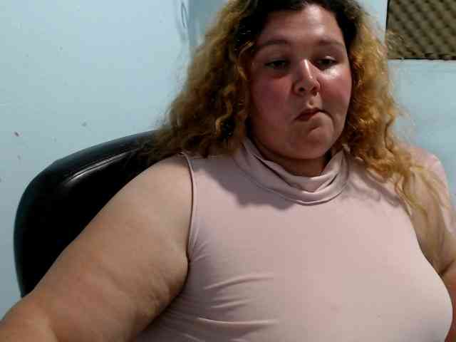 squirtbbw webcam