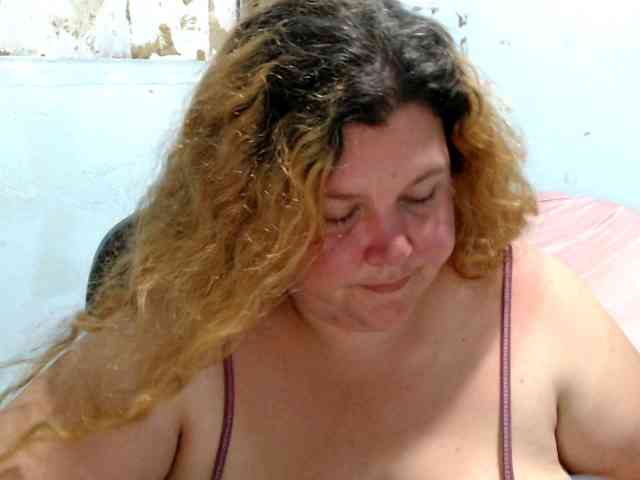 squirtbbw webcam