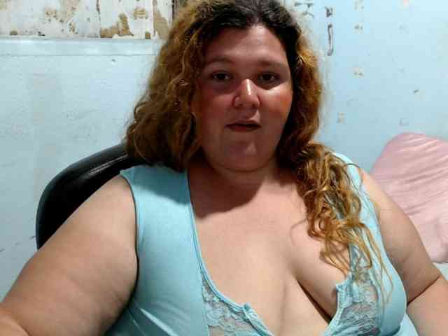 squirtbbw webcam