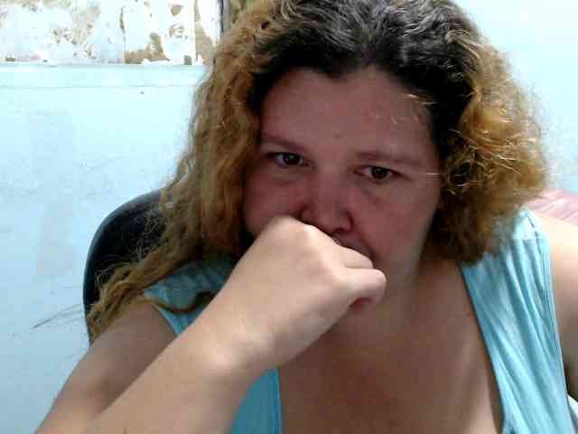 squirtbbw webcam