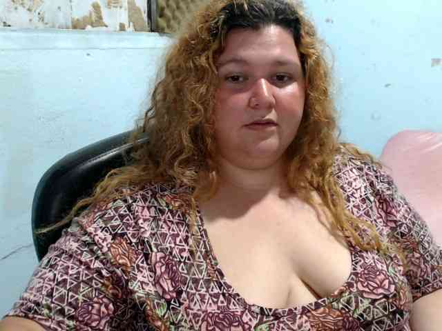 squirtbbw webcam