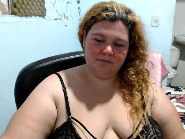 squirtbbw webcam