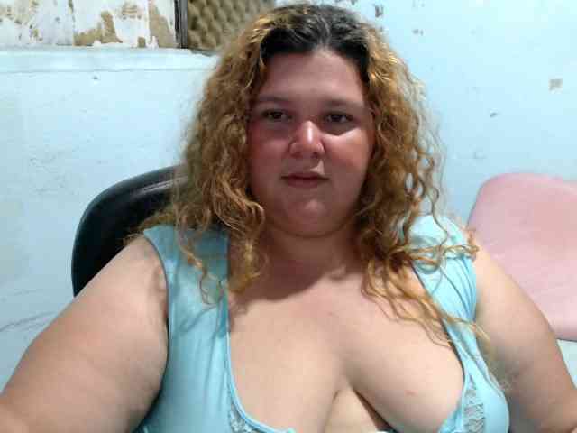 squirtbbw webcam