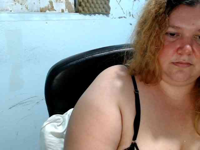 squirtbbw webcam