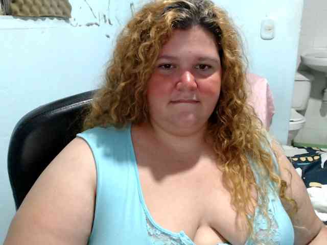 squirtbbw webcam