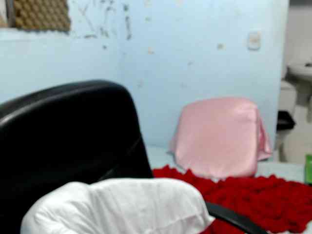 squirtbbw webcam