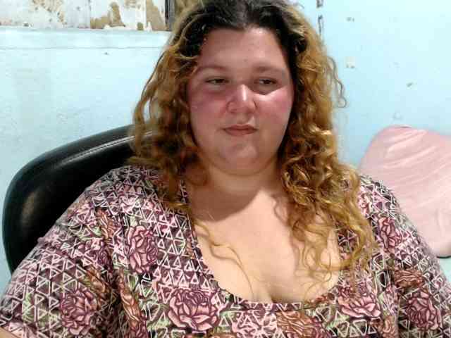 squirtbbw webcam