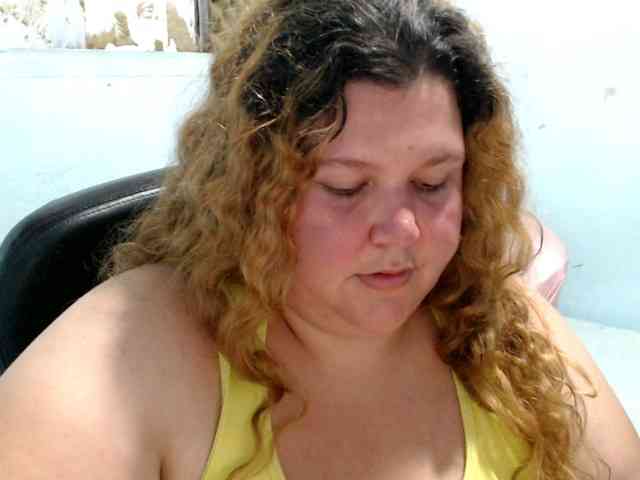 squirtbbw webcam
