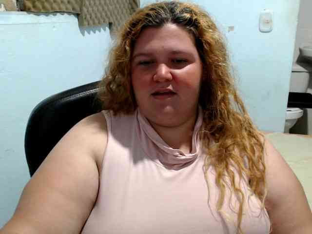 squirtbbw webcam