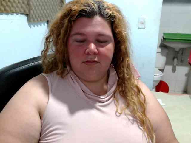 squirtbbw webcam
