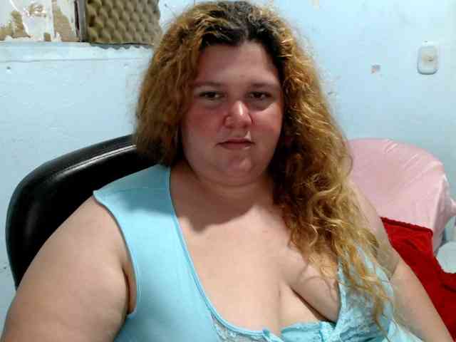 squirtbbw webcam