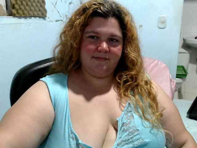 squirtbbw webcam