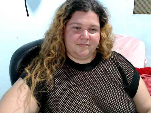 squirtbbw webcam